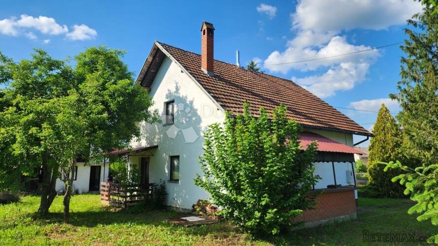 Kuća za adaptaciju u Sisku