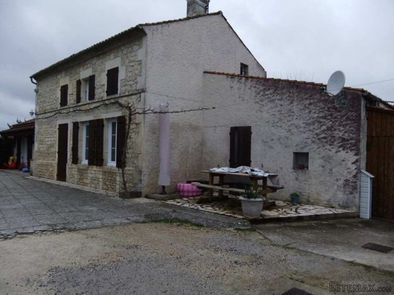 3 Bedroom Village House For Sale