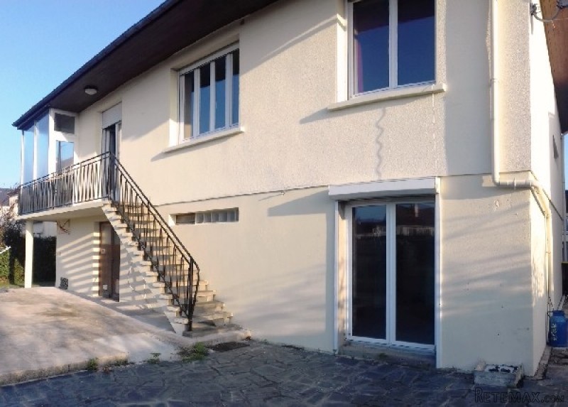 Nice Large Family Home