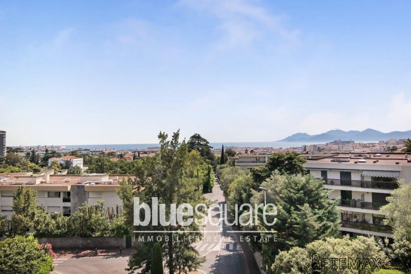 1 bedroom apartment in Cannes with sea..