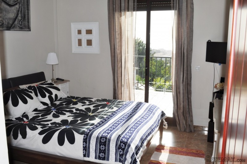 Multi bedroomed detached - 2