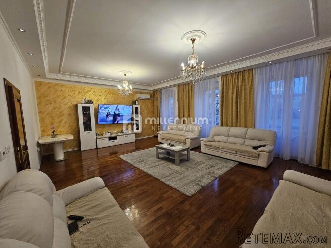 Rijeka, Centar, 109.70m2, 2s+db s balkonom