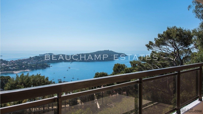 Beautiful apartment sea view