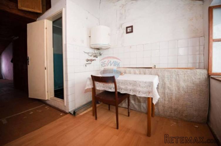 Istra,Rovinj,stan,stara jezgra 40m2 za renoviranje