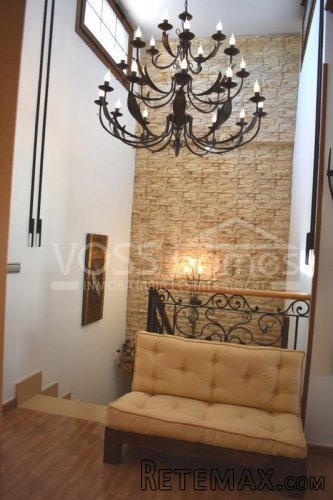 A TRULY STUNNING TOWN VILLA. The photos DONT do this.. - 8