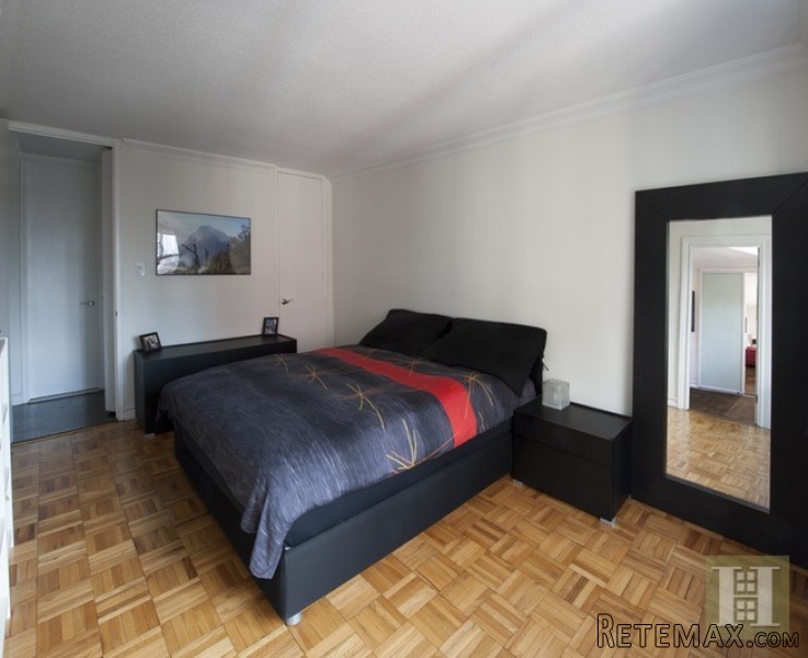 1 bedroom Apartment For Sale: 300 EAST.. - 2