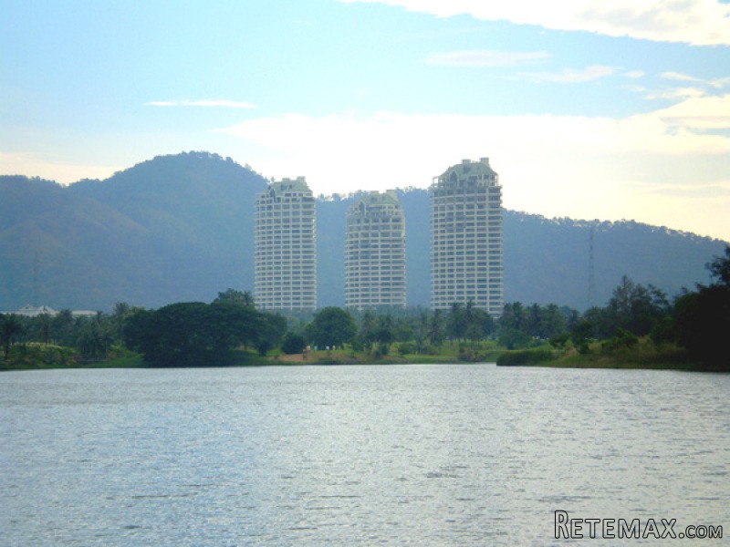 Crystal Bay golf course 2 bedroom sea..