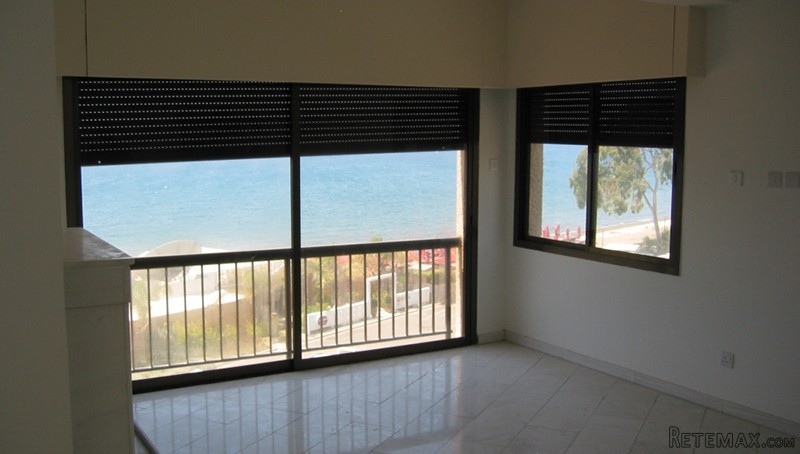 3 Bedroom Beach Front Penthouse With..