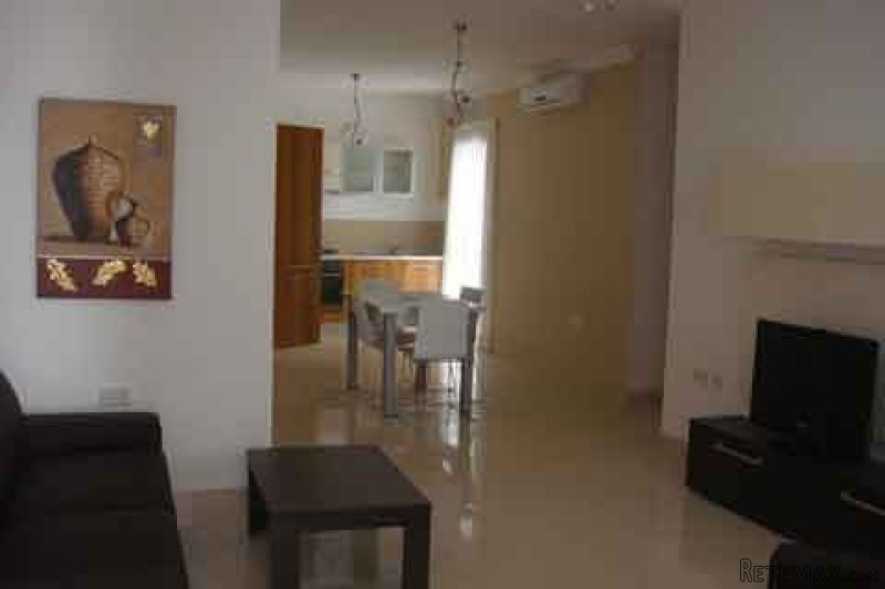 Flat, Luxurious Finish
