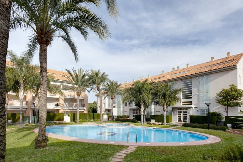 Fabulous new build apartment close to..