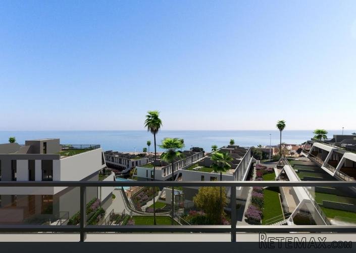 Is a new development with 170 apartments in Gran Alacant.. - 4