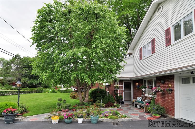 3 bedroom House For Sale: 181 Finmor.. - 2
