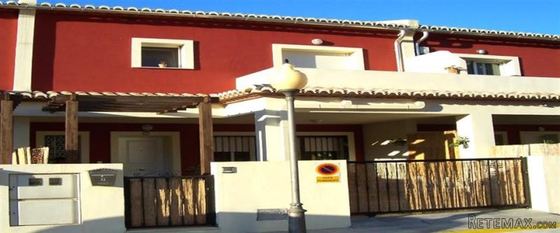 3 Bedrooms - Townhouse - Alicante - For..