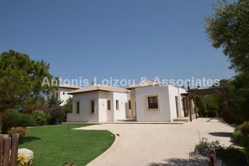 Three Bedroom Villa For Sale Aphrodite..