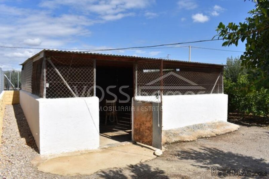 A lovely, very well kept country property of 274m2 with 3.. - 11