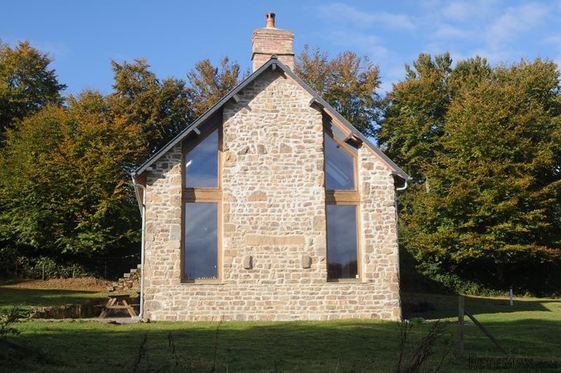 5 Bedroom Farm House For Sale - 2
