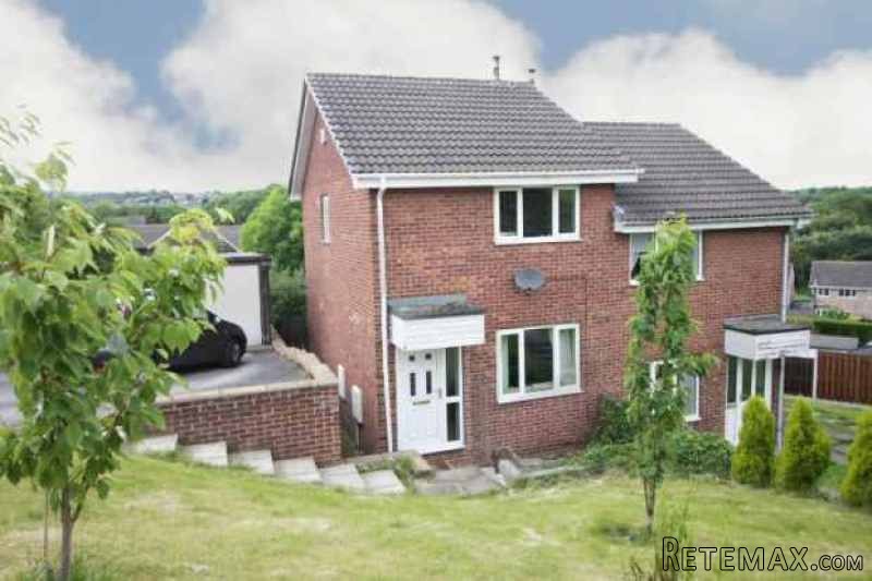 2 bedroom, Semi-detached House house..