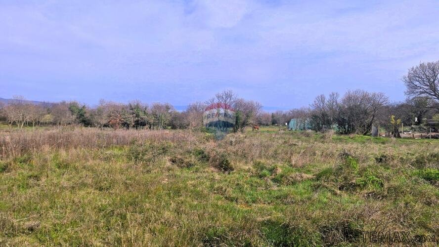 Istra, Marčana, Krnica- zemljište s pravomoćnom dozvolom, po - 3