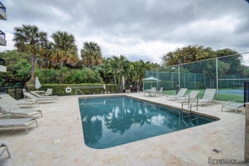 277 N Ocean Boulevard #104 Boca Raton.. - 2