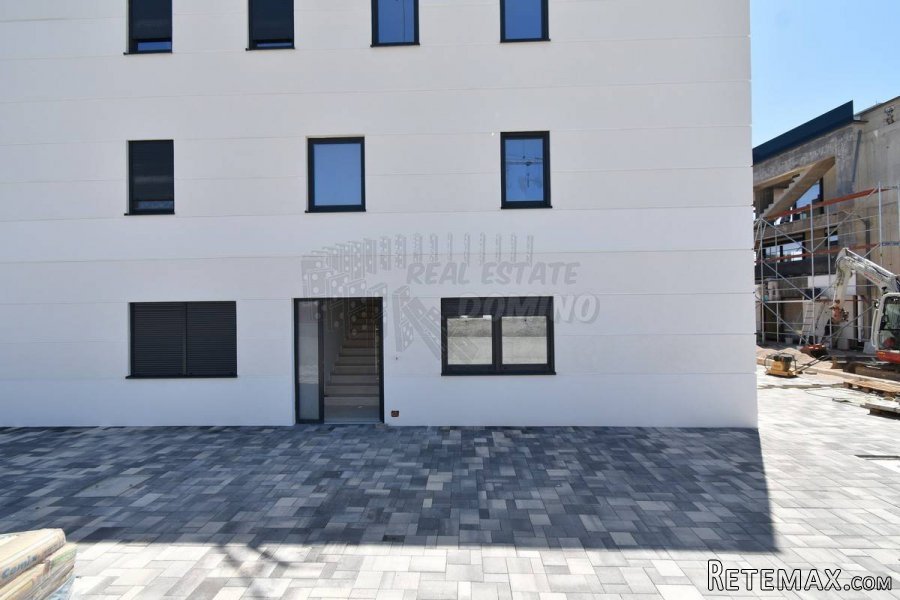 Apartman u novogradnji s okućnicom! Grad Krk! - 14