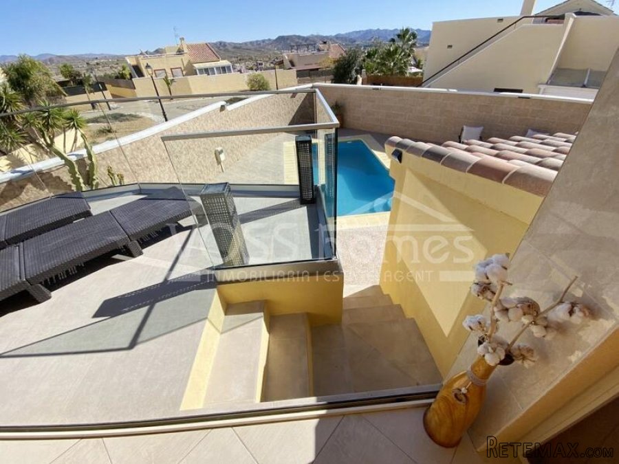 NEW & EXCLUSIVE TO VOSS HOMES - A stunning, recently.. - 15
