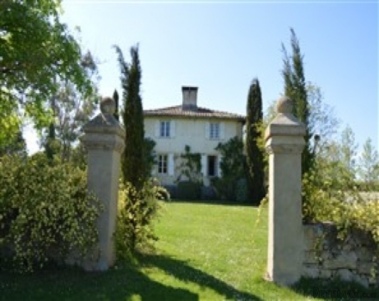 Timeless romantic manor house in superb.. - 2