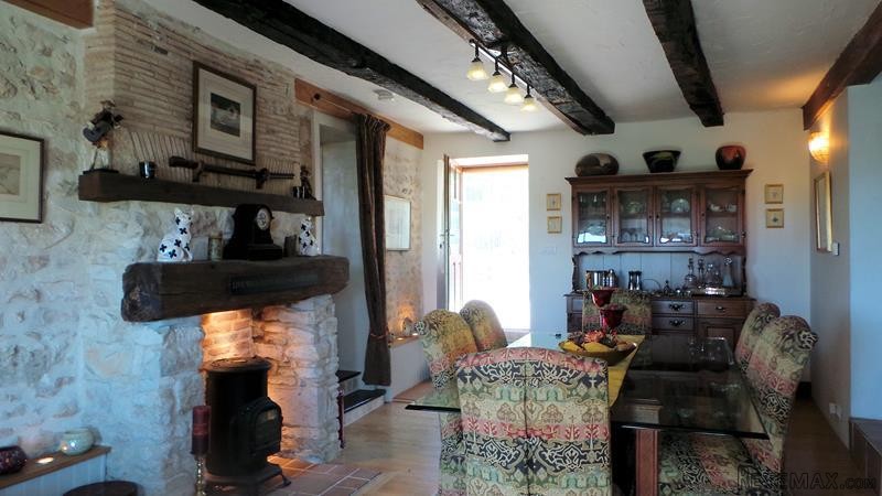 3 Bedroom Character Stone House With.. - 2