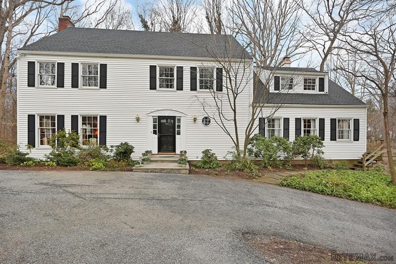 5 bedroom House For Sale: 56..