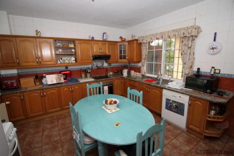 Impressive Detached Villa For Sale In.. - 2