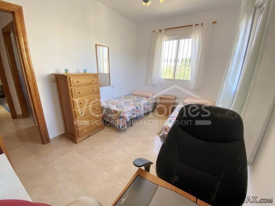 NEW TO VOSS HOMES - A spacious 2 bed, 2 bath villa with.. - 20