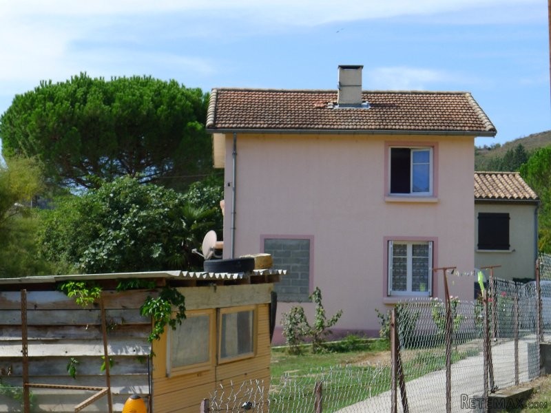 Cute Character House With Outbuilding..