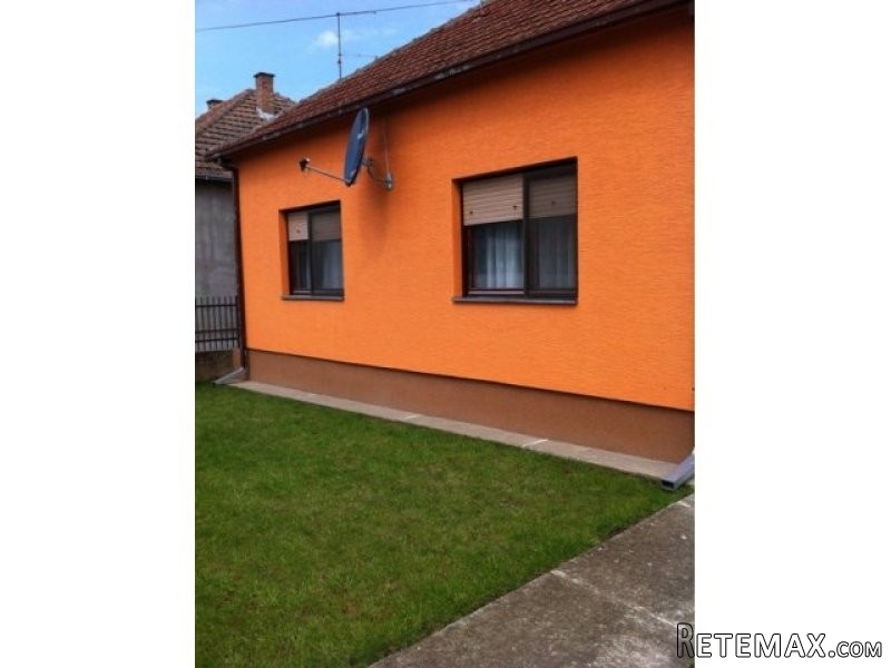Kuca u Sremskoj Mitrovici - 2