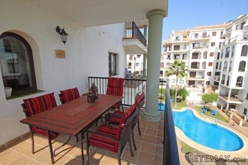 3 bedroom apartment for sale - 2