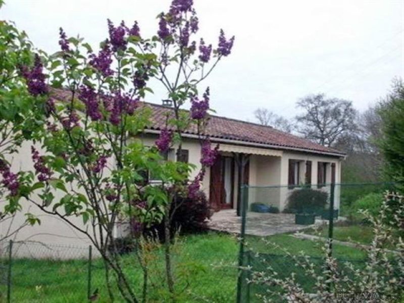 2 BedroomHouse With 1 Bedroom-Basement..