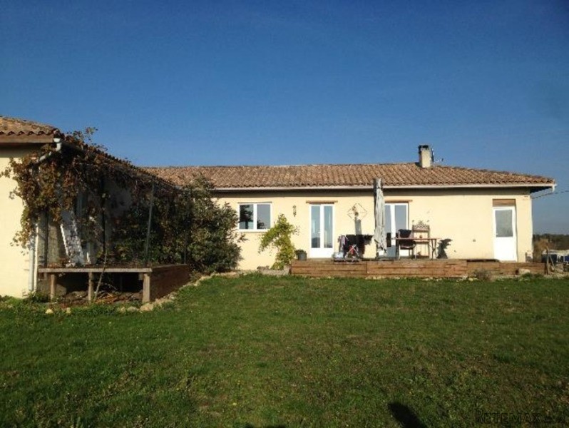 4 Bedroom Bungalow For Sale With..