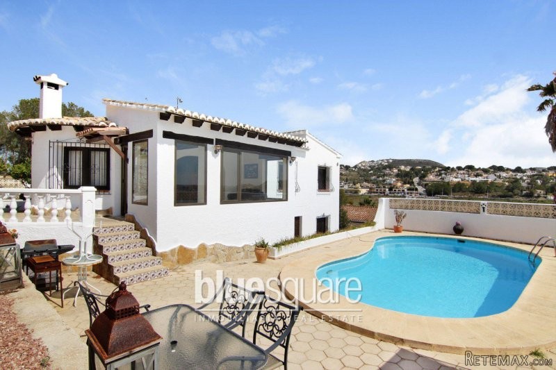 Fantastically located 3 bedroom villa..