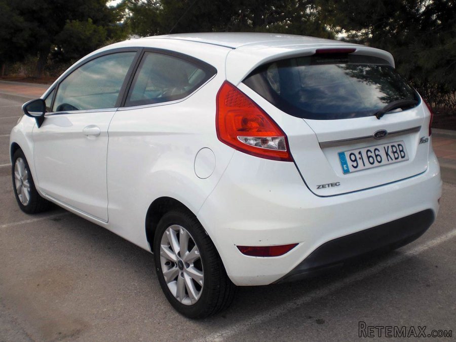 Ford Fiesta 1.2 - 6