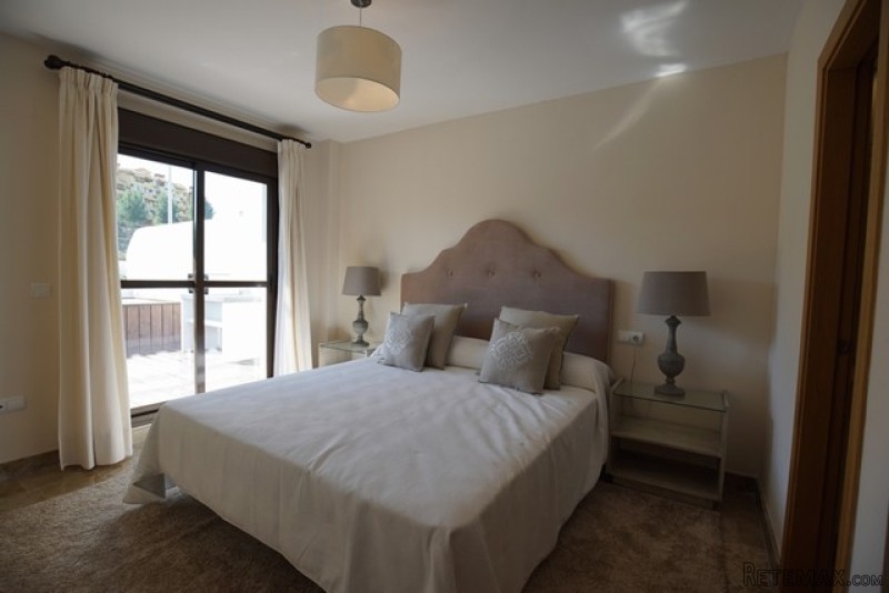 2 Bedrooms - Property - Malaga - For.. - 2