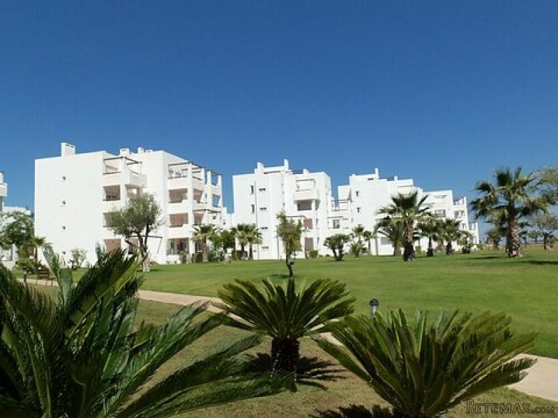 * Exceptional Priced 3 Bed Golf..