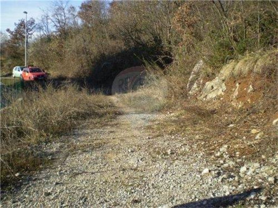 Građevinski teren u Rešetarima - 3