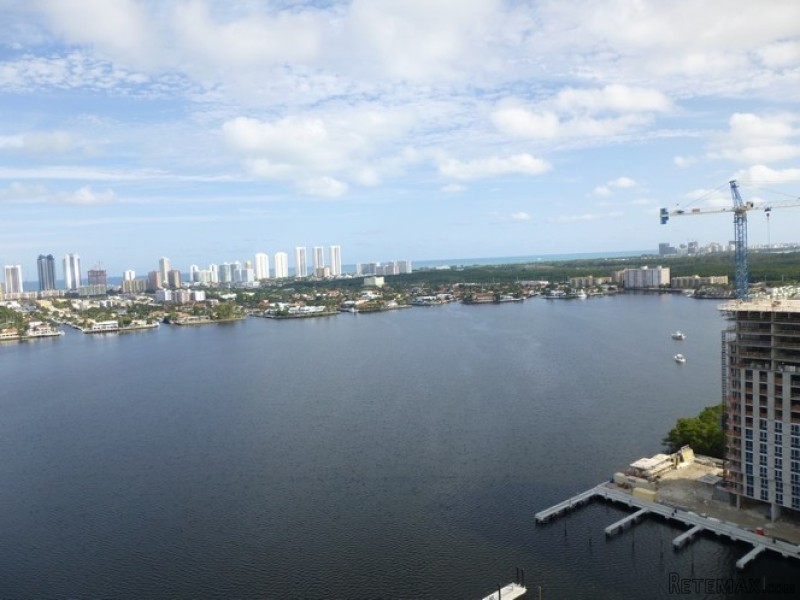2 bedroom Flat For Sale: North Miami.. - 2