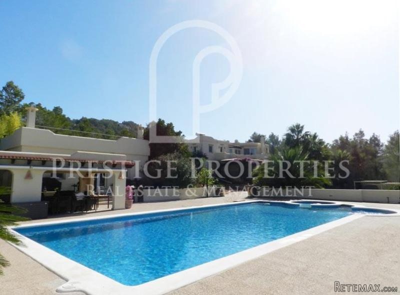 Large property with sea views near San.. - 2