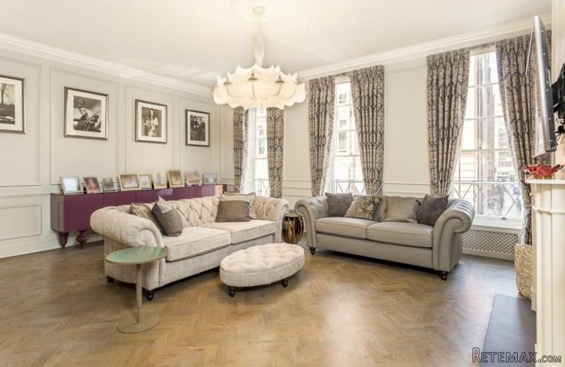 Great Ormond Street, Bloomsbury..