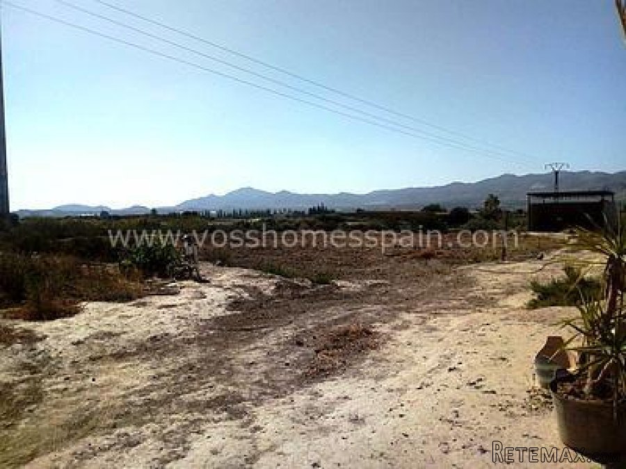 Rustic Land for sale which has a large 120m2 work shop with.. - 6