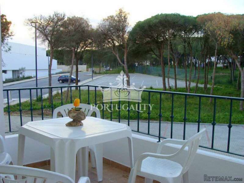 T2 Apartment 800m From The Beach