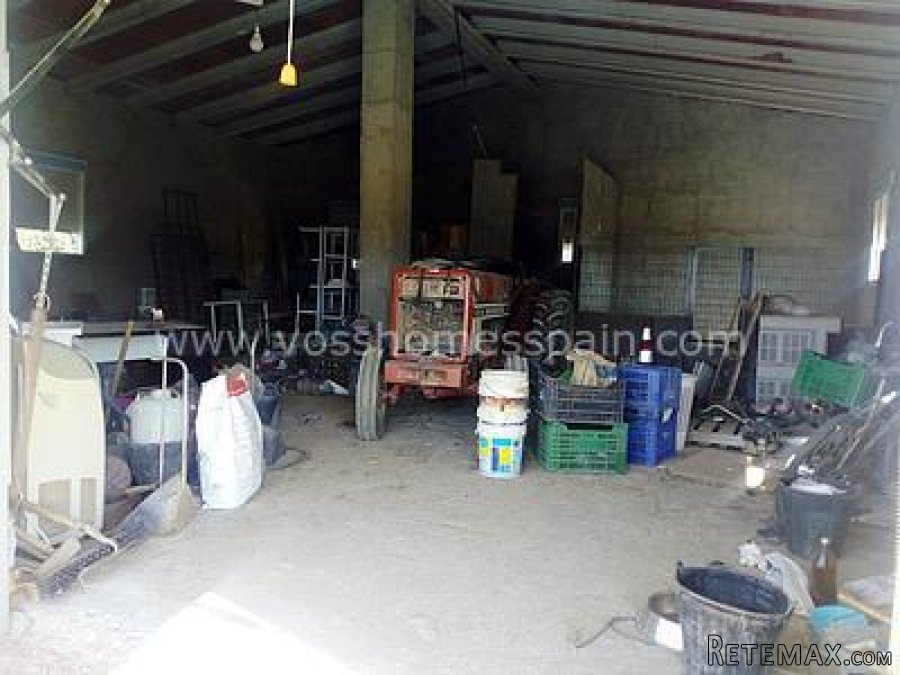 Rustic Land for sale which has a large 120m2 work shop with.. - 9