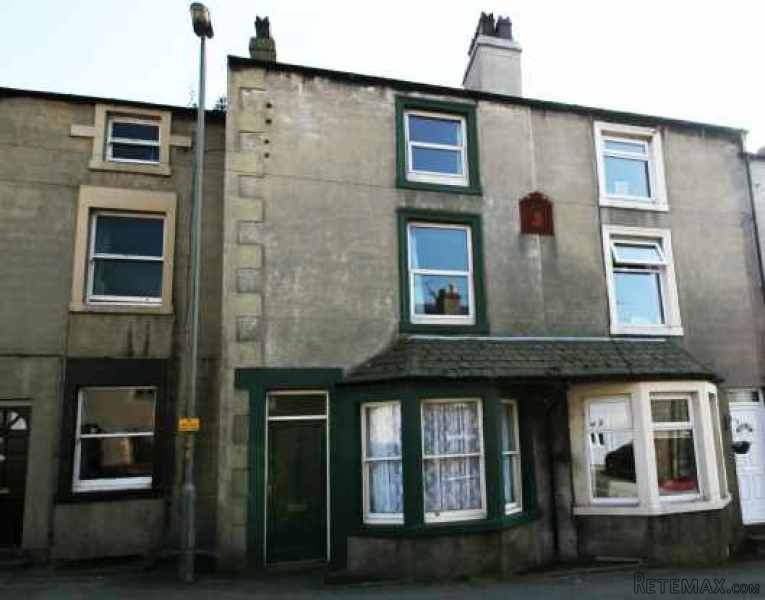 4 bedroom, Terraced House house for sale