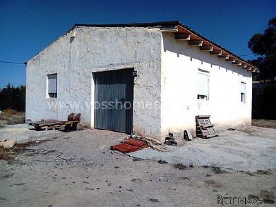 Rustic Land for sale which has a large 120m2 work shop with.. - 10