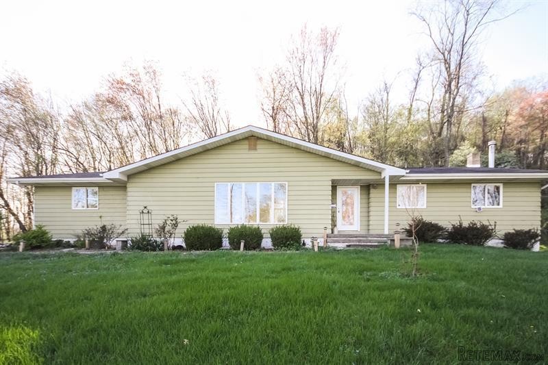 3 bedroom House For Sale: 14 Blossom.. - 2