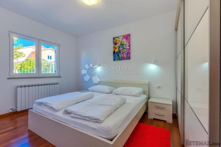 Predivan apartman u prizemlju sa pogledom na more - 2